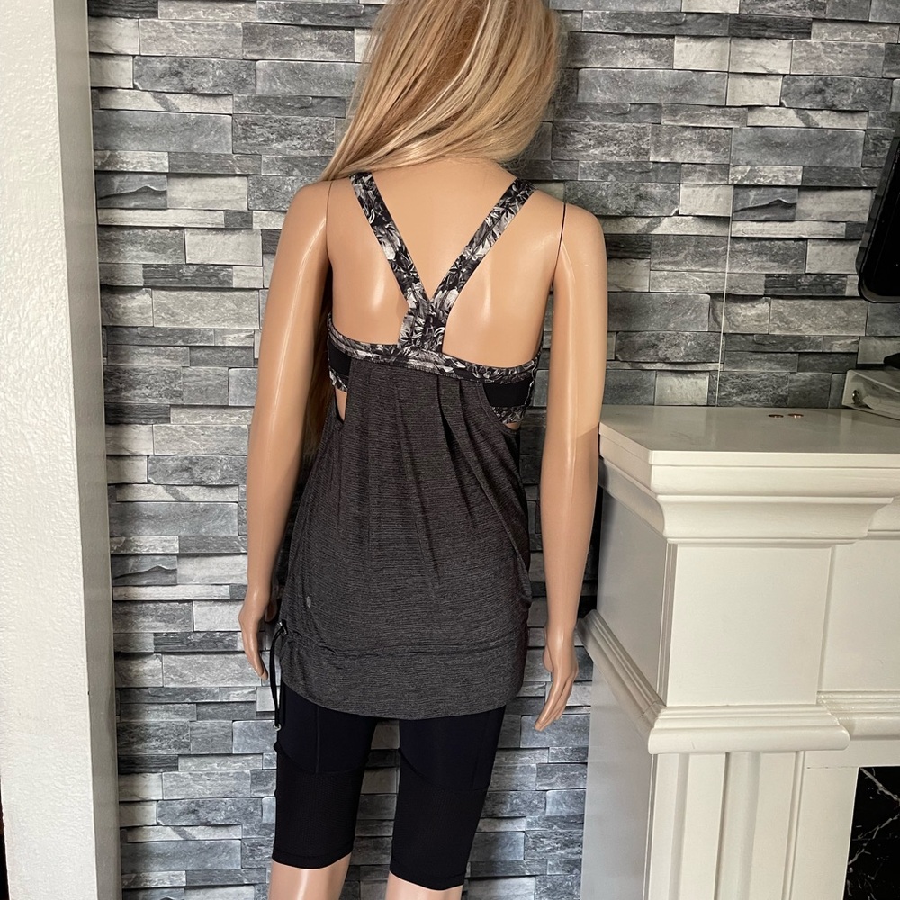 Lululemon" Rest Less Tank Heathered Gray & black - Picture 6 of 14